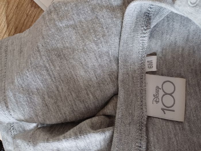 3 tee shirts manches longues pour garçons Taille 6 mois - photo numéro 9