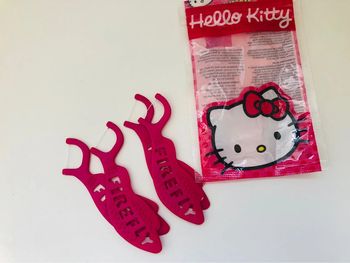 Cure dents bébé hello Kitty soin dentaire neufs