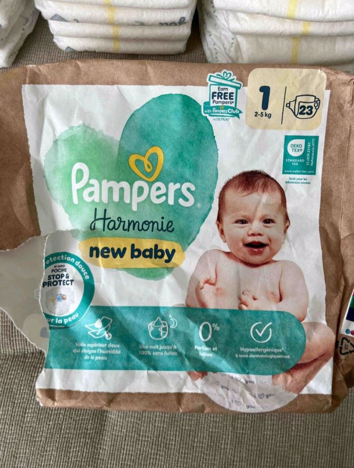 49 couches pampers harmonie new baby neuves. Taille 1 - photo numéro 2