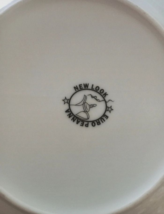 Assiette vintage barbie - photo numéro 2