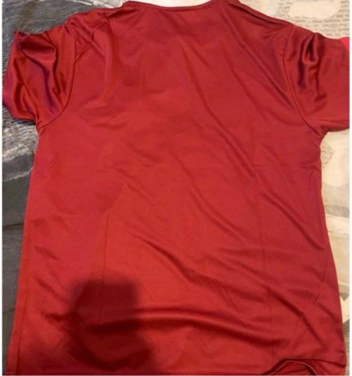 T-shirt supporteur Portugal 🇵🇹 taille L - photo numéro 2