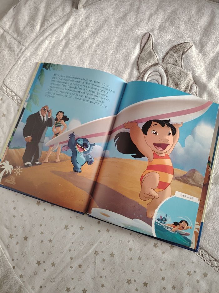 Livre lilo et stitch - photo numéro 2