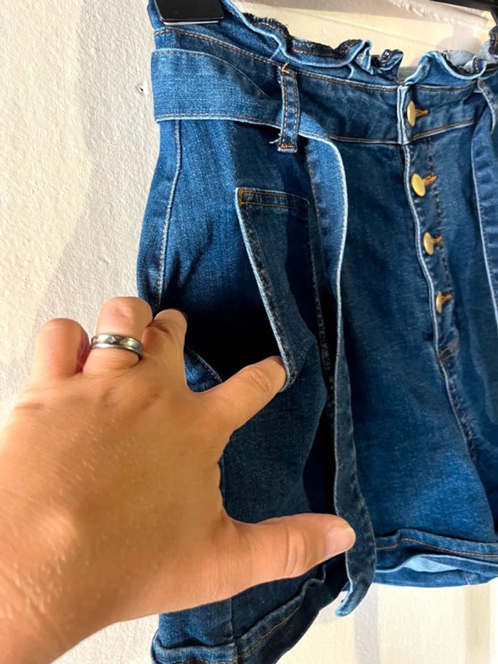 Short en jeans taille haute taille 38 - photo numéro 2