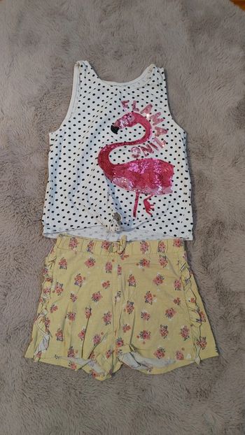 Ensemble t-shirt flamant rose et short pour enfant 7 à 8 ans