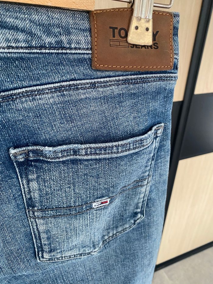 Jean taille 27 (36) tommy hilfiger - photo numéro 4