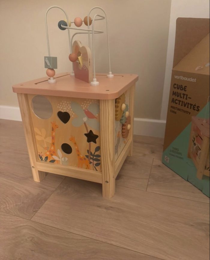 Cube multi-activités en bois neuf - photo numéro 2