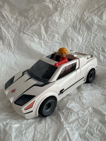 Playmobil véhicule voiture de course