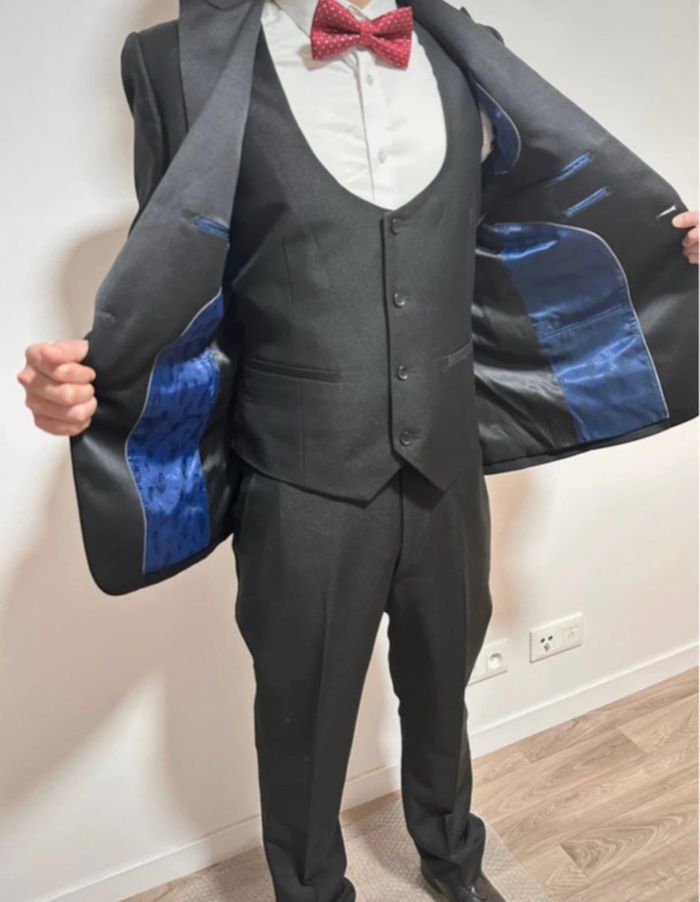 Costume smoking noir 3 pièces T46-48 - photo numéro 8