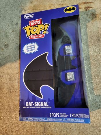 Funko bat signal 