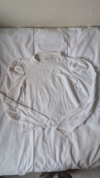 Pull blanc stradivarius