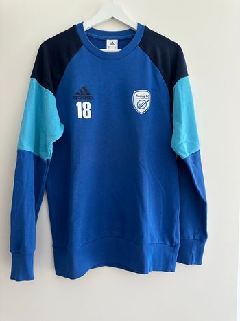 Pull adidas bleu taille M