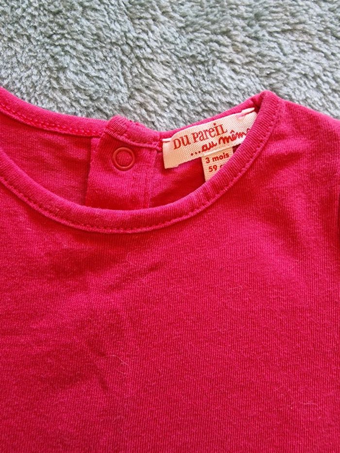 Très joli tee-shirt 3 mois - photo numéro 2