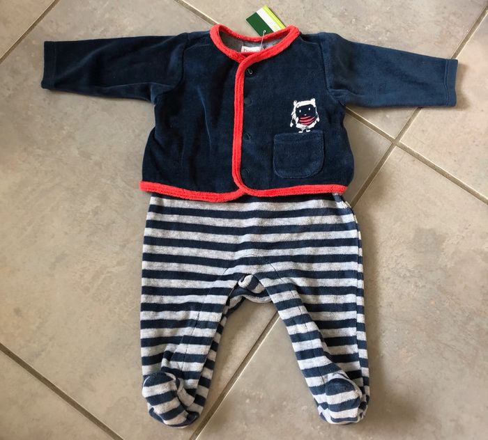 Ensemble bebe garçon 1 mois 56 cm neuf