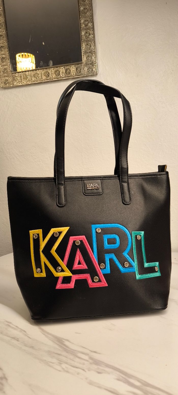 Sac Karl Lagerfeld noir – Modèle avec lettres colorées