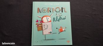 Livre NEUF Norton et Alpha Kristyna Litten