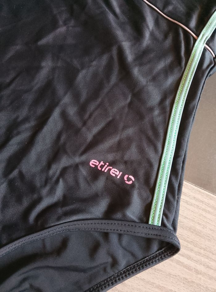 Maillot de bain - photo numéro 2