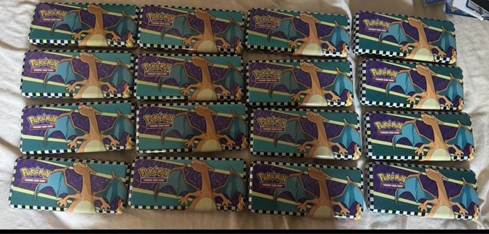 Trousse métallique Dracaufeu x16