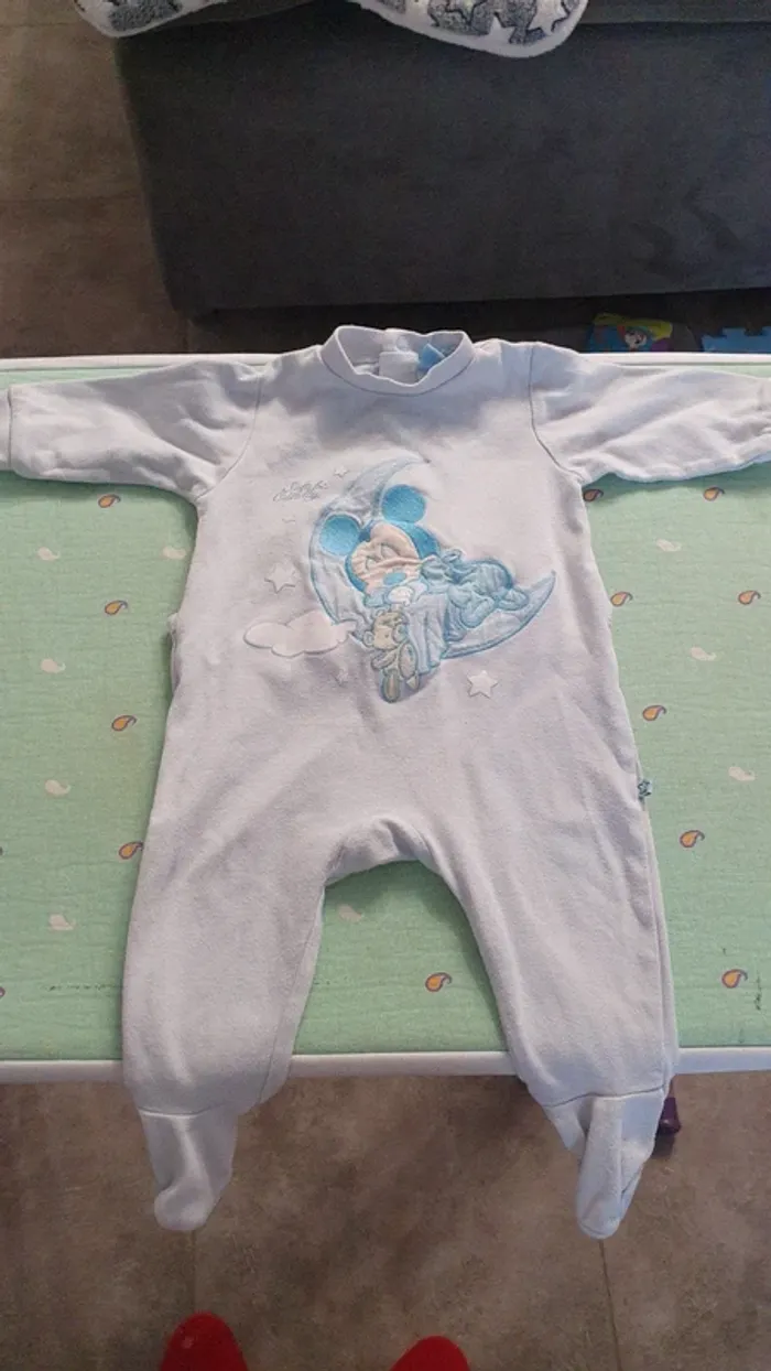Pyjama Mickey