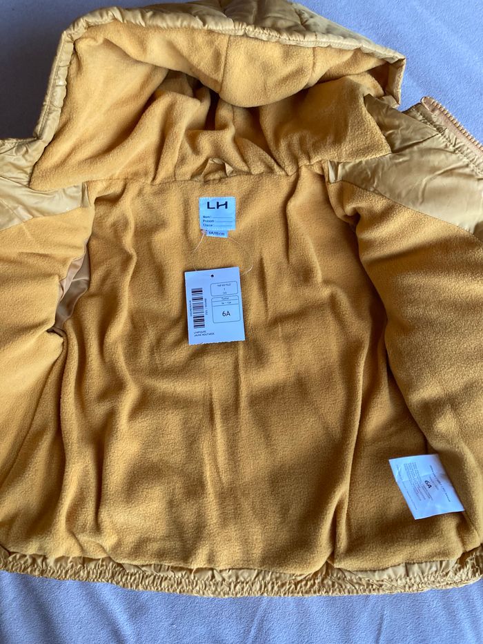 Doudoune neuve 6 ans - photo numéro 3