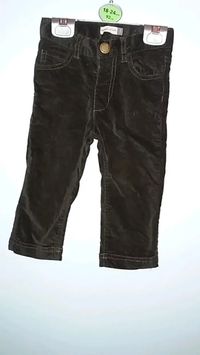 Pantalon taille 12 mois