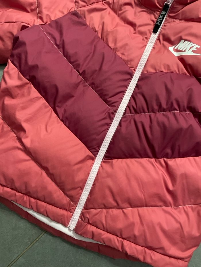 Nike doudoune manteau enfant fille XL 14 16 ans - photo numéro 2