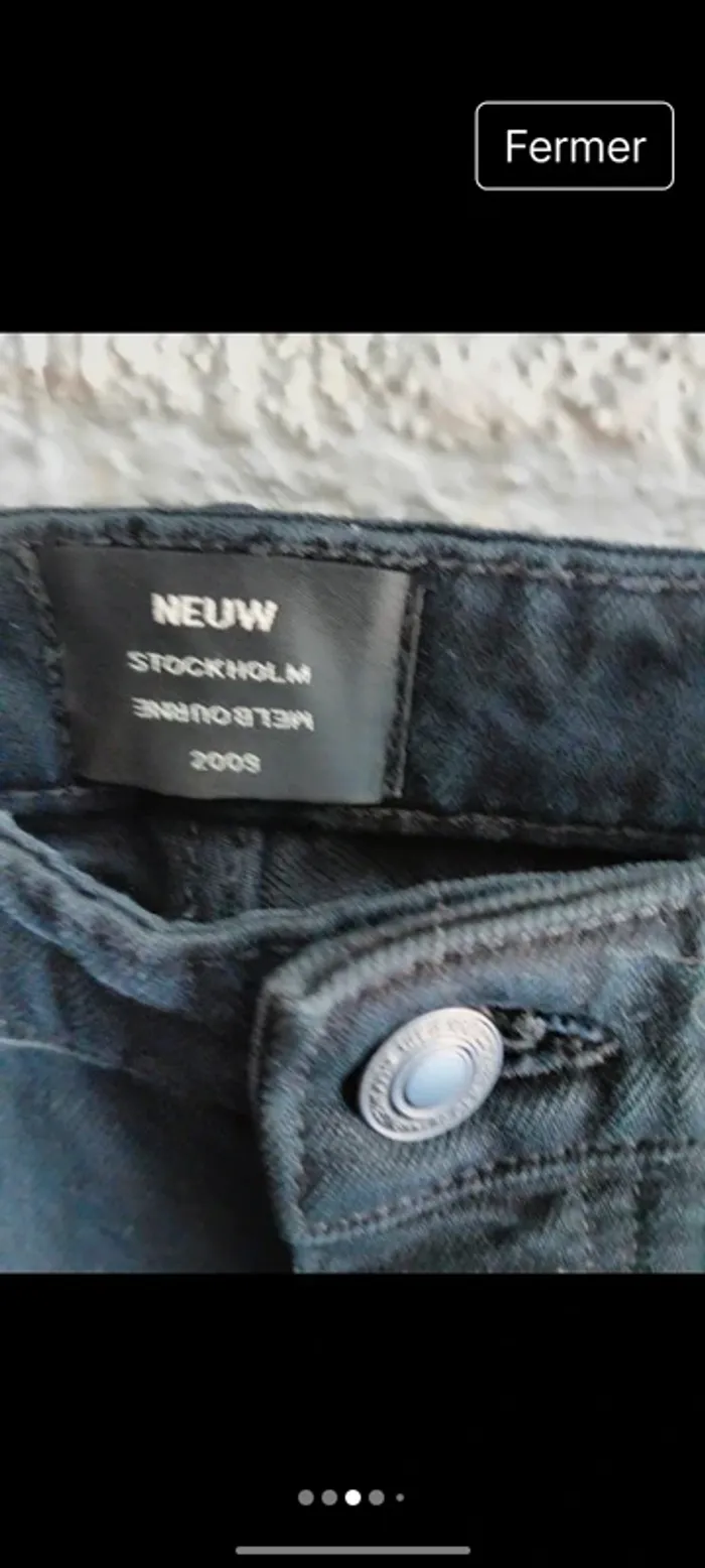 Jean noir droit T 42 - photo numéro 3