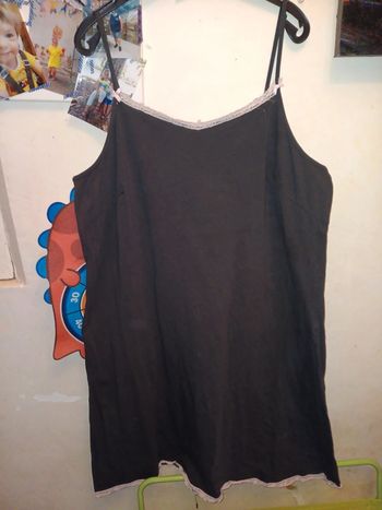 Chemise de nuit 54/56 pas de vinted go voir description