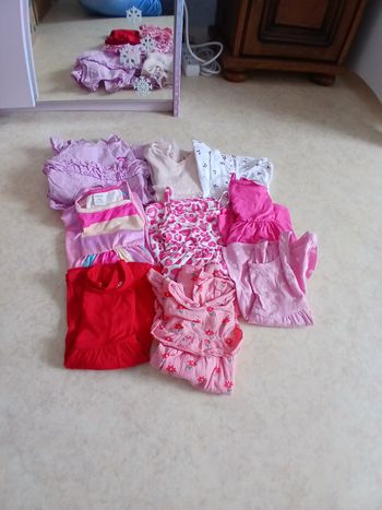 Lot de 9 robes