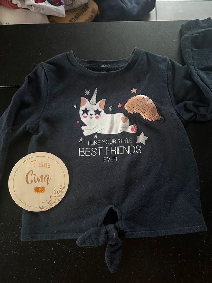 Sweat kiabi 5ans