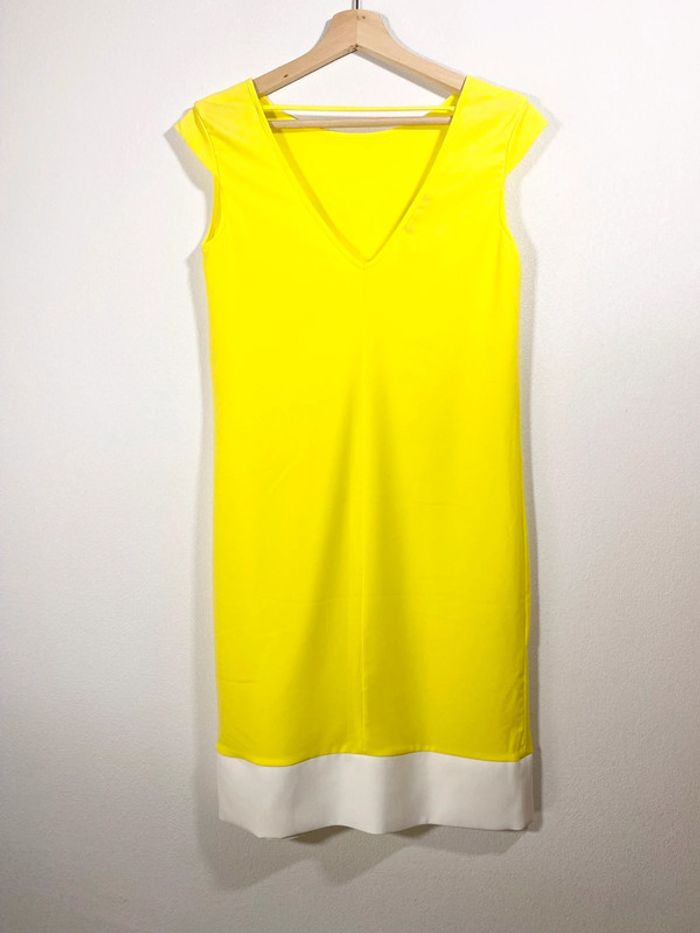Ter de caractère robe jaune taille 38 - photo numéro 2