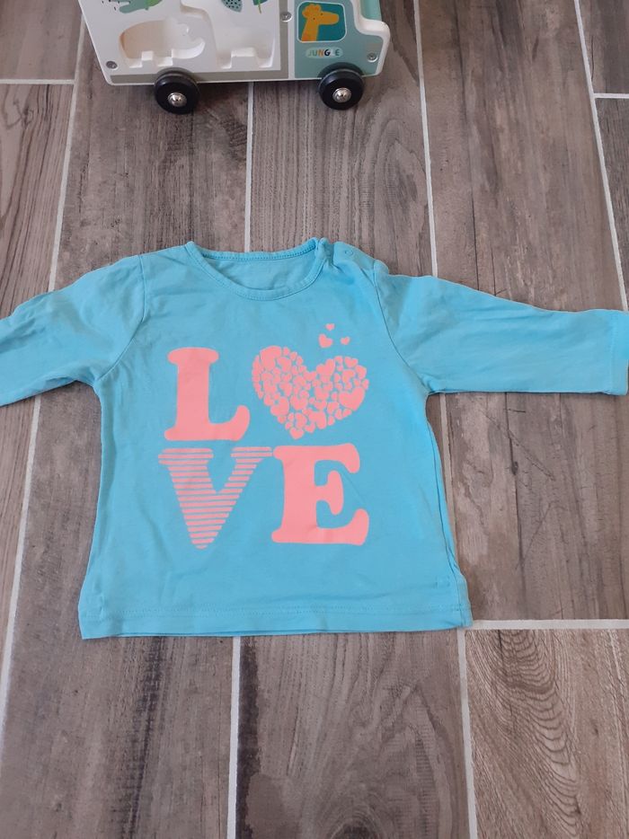 Tee-shirt - photo numéro 2