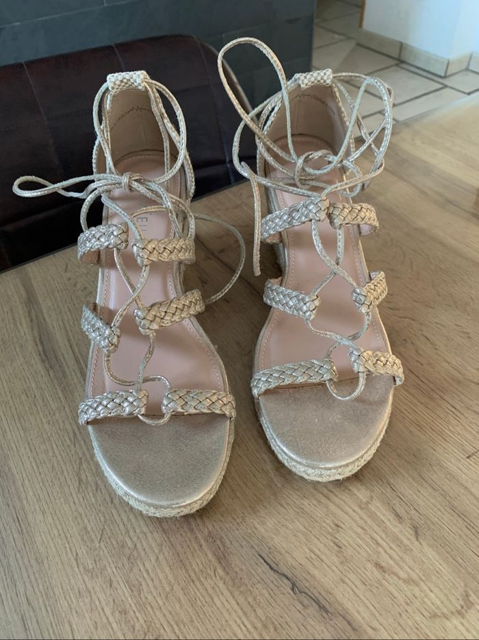 Sandales espadrilles Camaïeu pointure 40 - photo numéro 2