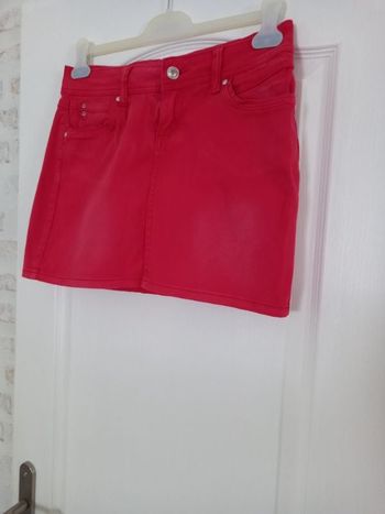 Jupe rouge effet délavé Cache-cache