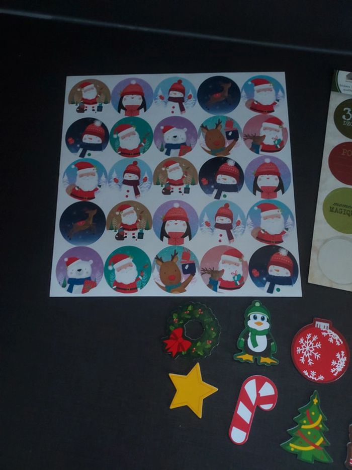 Stickers pere Noël et merry christmas - photo numéro 2