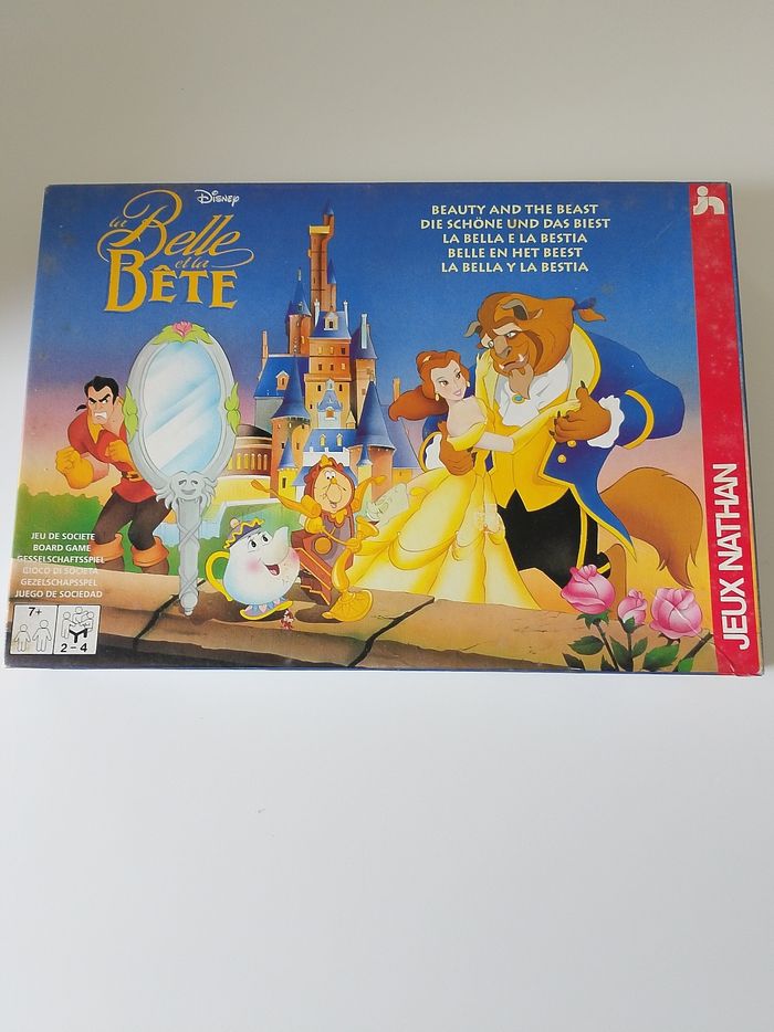 Le belle et la bête jeu de société Nathan complet