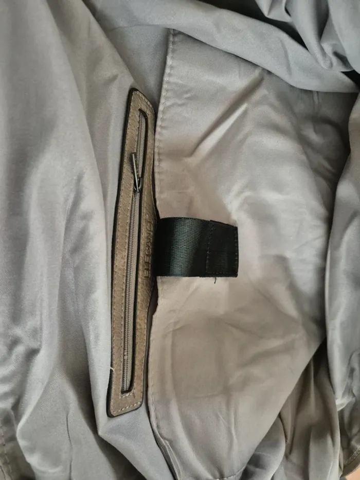 Grand sac de voyage spacieux neuf taupe - photo numéro 5