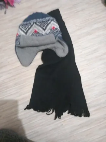 Ensemble bonnet écharpe