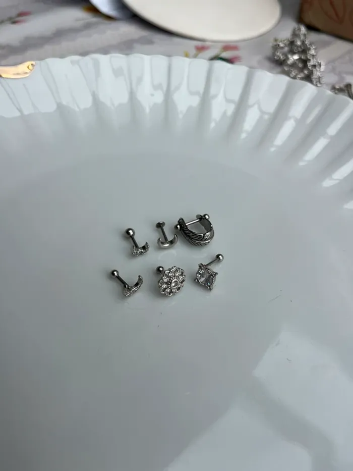 Lot 6 piercings acier inoxydable lune plume mono - photo numéro 2