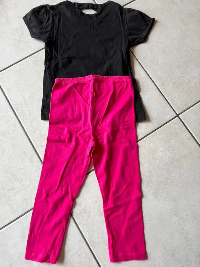 T-shirt avec legging - photo numéro 3