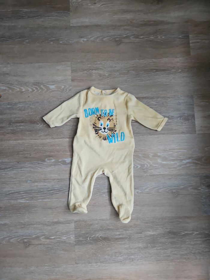 Pyjama taille 3 mois jaune