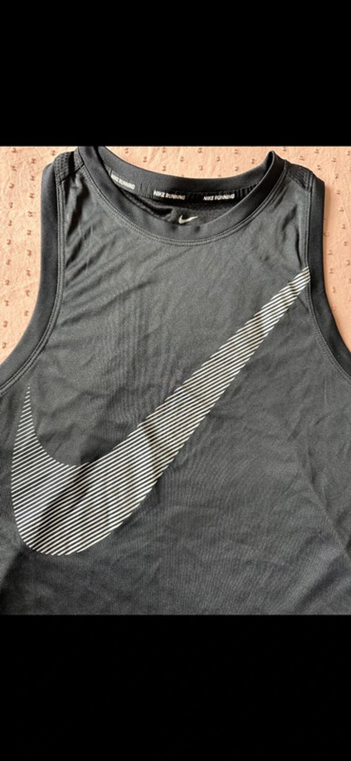 Débardeur sport Nike - photo numéro 2