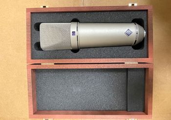 Neumann U87