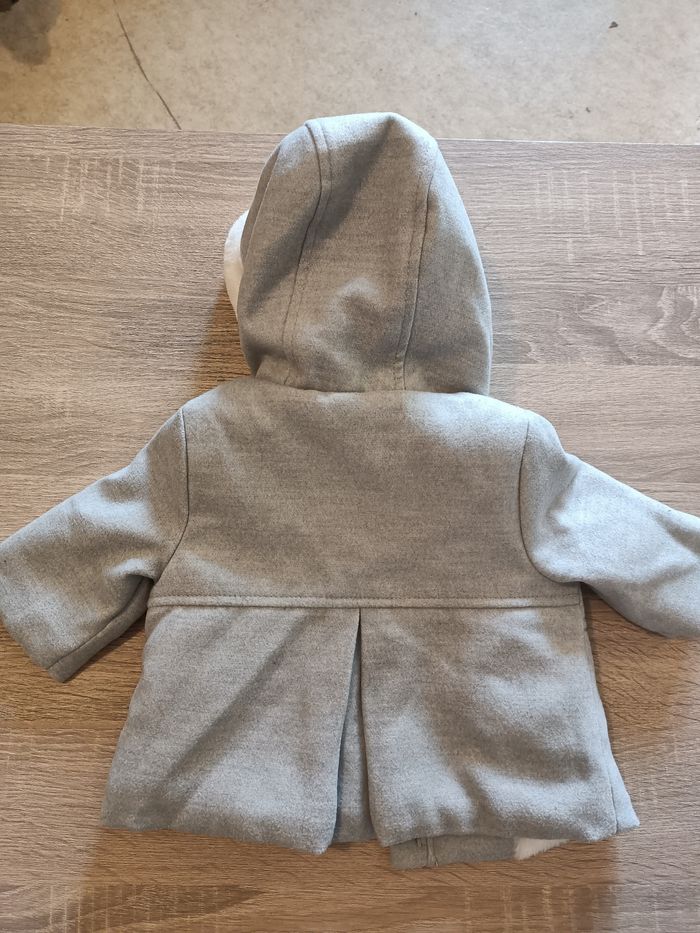 Manteau gris Kiabi 3 mois - photo numéro 2