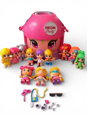 Pinypon Famosa Neon Party Mix & Match – Conteneur Neon Party + 12 figurines Pinypon + accessoires – Lot très complet