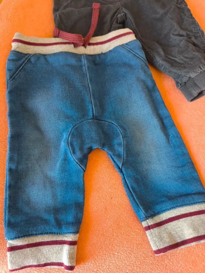 Lot pantalon 9 mois - photo numéro 2