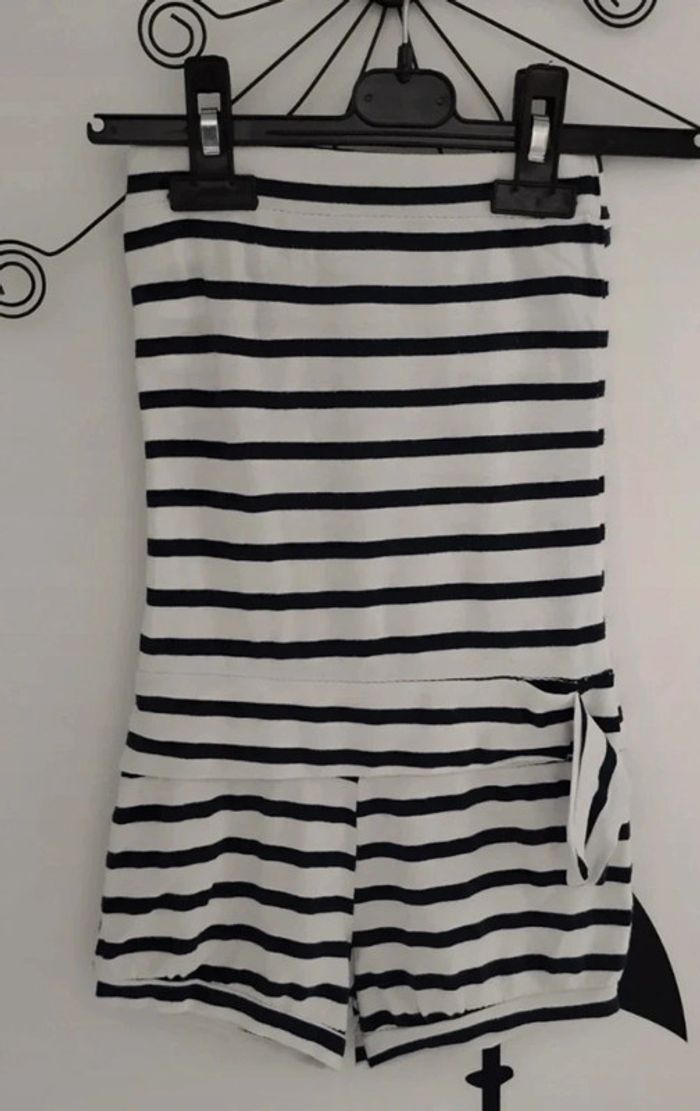 Combi short marinière épaules dénudées bleu marine et blanche taille 6 ans - photo numéro 2