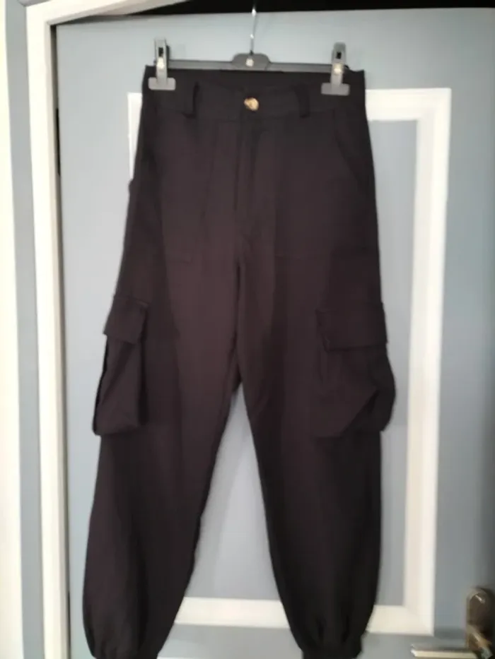 Pantalon cargo