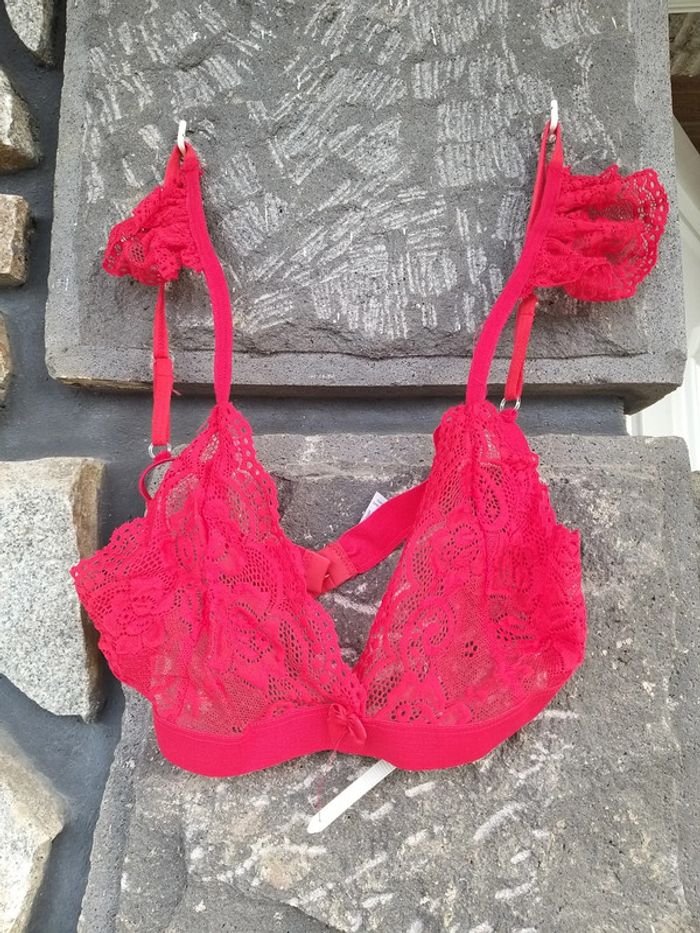 Soutien-gorge femme rouge