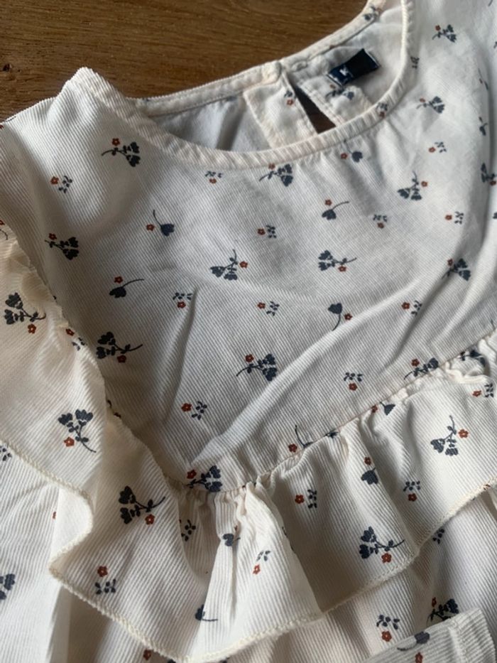 Robe velours fleuri 8 ans - photo numéro 4