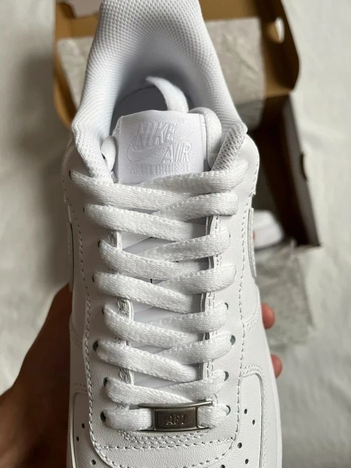 Baskets Nike Air Force One 1EU 41 - photo numéro 6